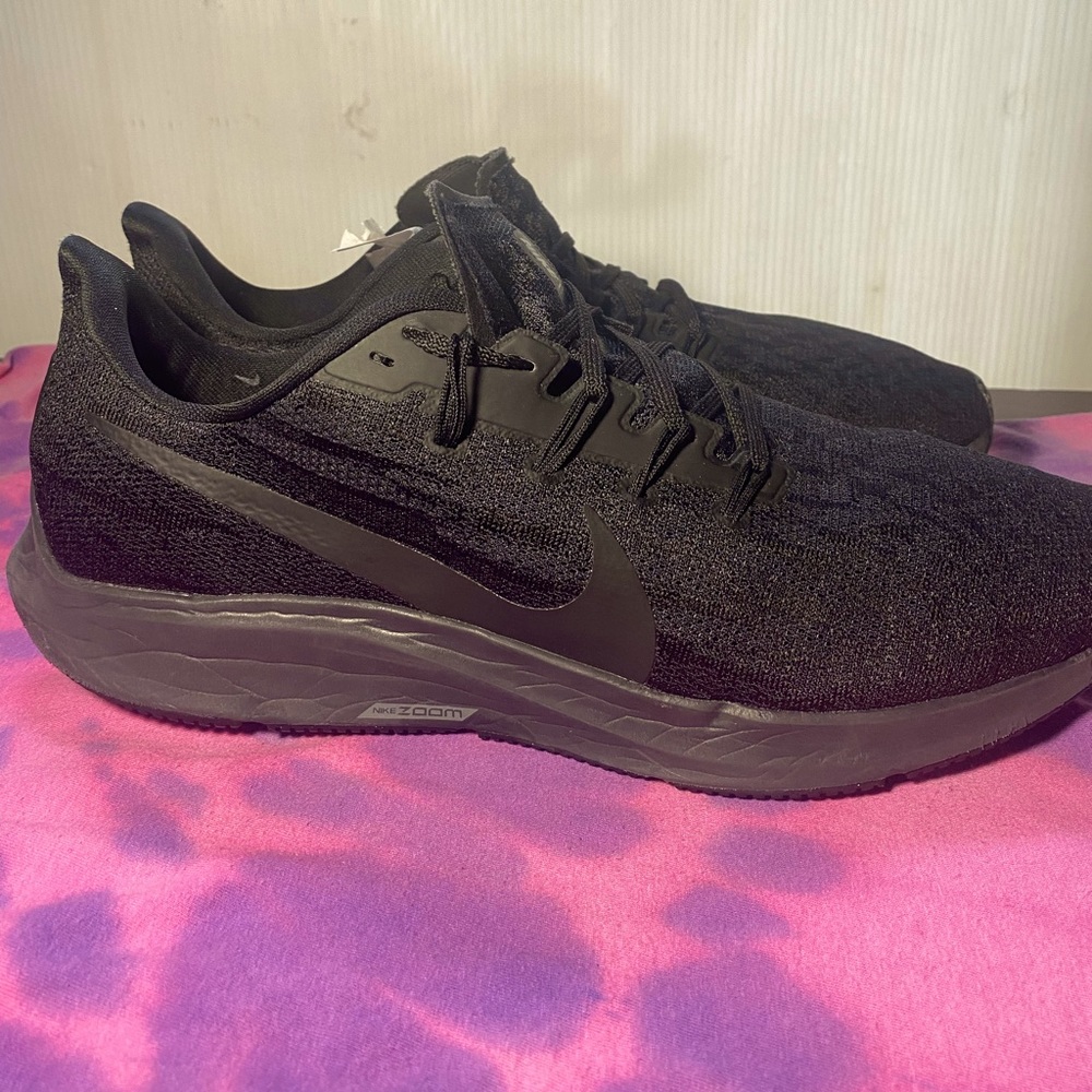 Nike Air zoom Pegasus 36 mans Sz13 #AQ2203-006.